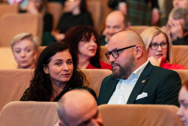 z aparatem – Fabiszewski-10