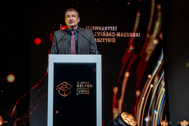 z aparatem – Fabiszewski-105