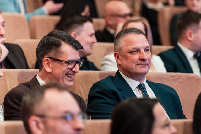 z aparatem – Fabiszewski-11