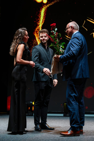 z aparatem – Fabiszewski-133