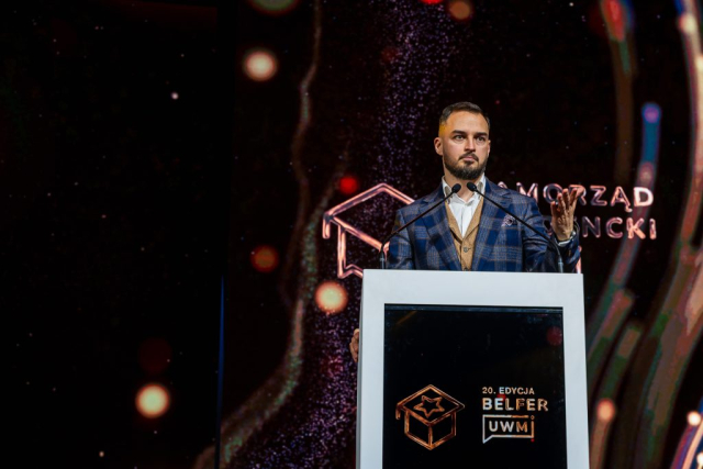 z aparatem – Fabiszewski-147