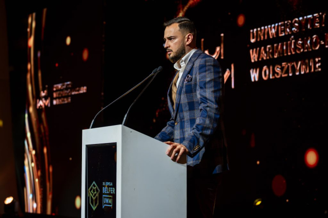 z aparatem – Fabiszewski-148