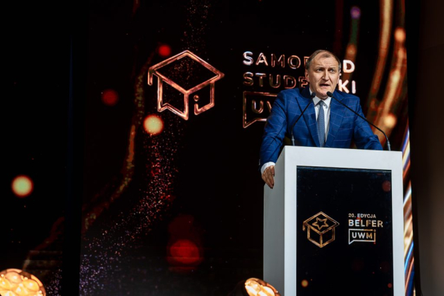 z aparatem – Fabiszewski-154