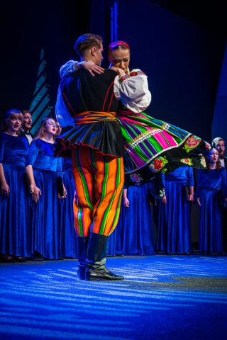 z aparatem – Fabiszewski-180