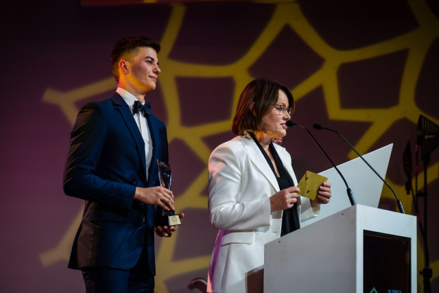 z aparatem – Fabiszewski-184