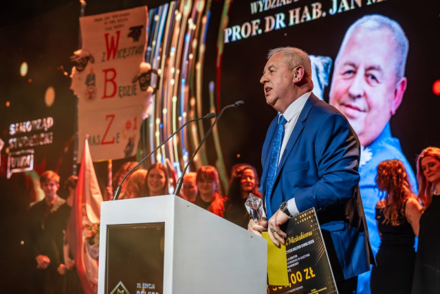 z aparatem – Fabiszewski-197