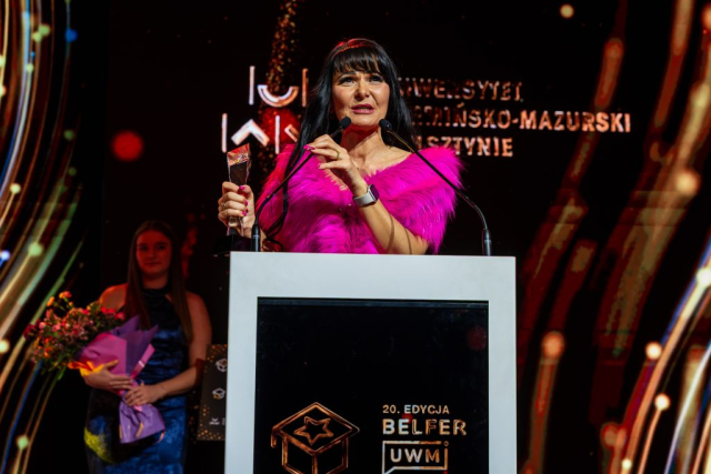 z aparatem – Fabiszewski-208