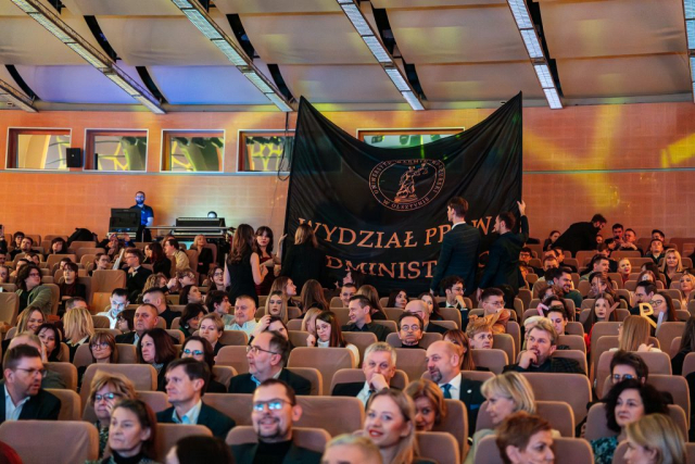 z aparatem – Fabiszewski-21