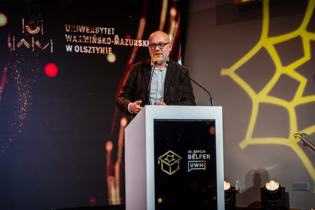 z aparatem – Fabiszewski-213