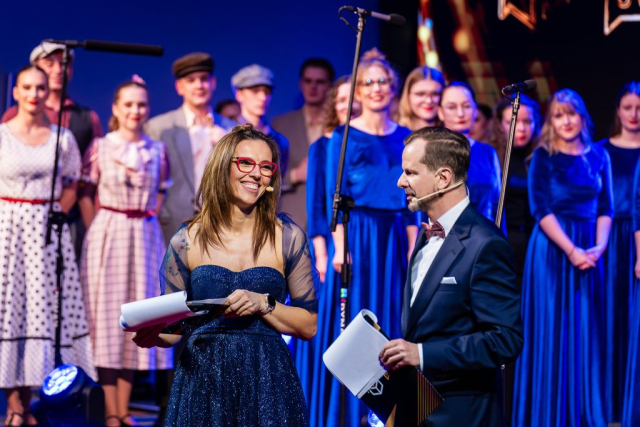 z aparatem – Fabiszewski-234