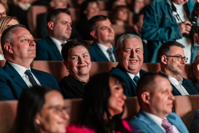 z aparatem – Fabiszewski-30