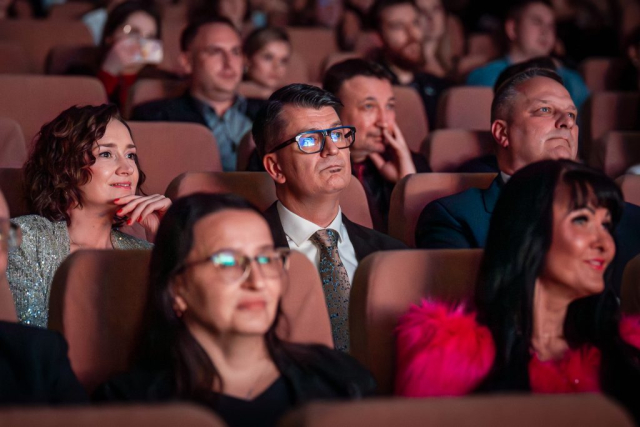 z aparatem – Fabiszewski-36