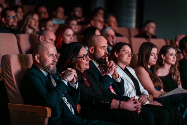 z aparatem – Fabiszewski-37