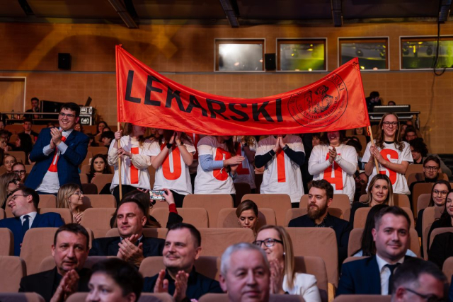 z aparatem – Fabiszewski-61