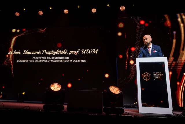 z aparatem – Fabiszewski-72