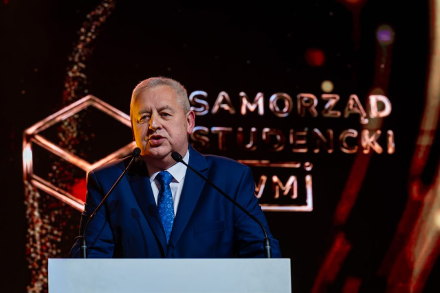 z aparatem – Fabiszewski-90